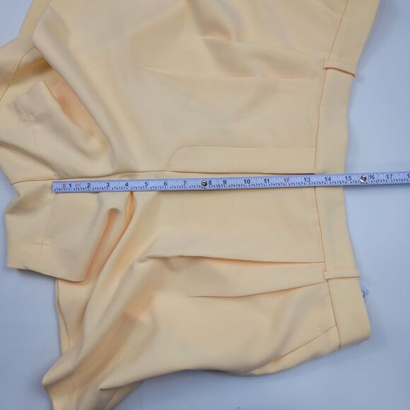 Abercrombie & Fitch Curve Love Tailored Shorts Size 18 Yellow 5" Inseam - Picture 10 of 10